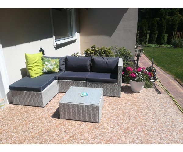 Set mobilier gradina din ratan sintetic Farlito